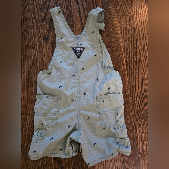OSHKOSH B'GOSH, World's Best Overalls - Picture 6 of 6